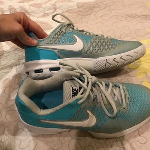 FINAL Price drop!  Beautiful Tiffany blue Nike’s!